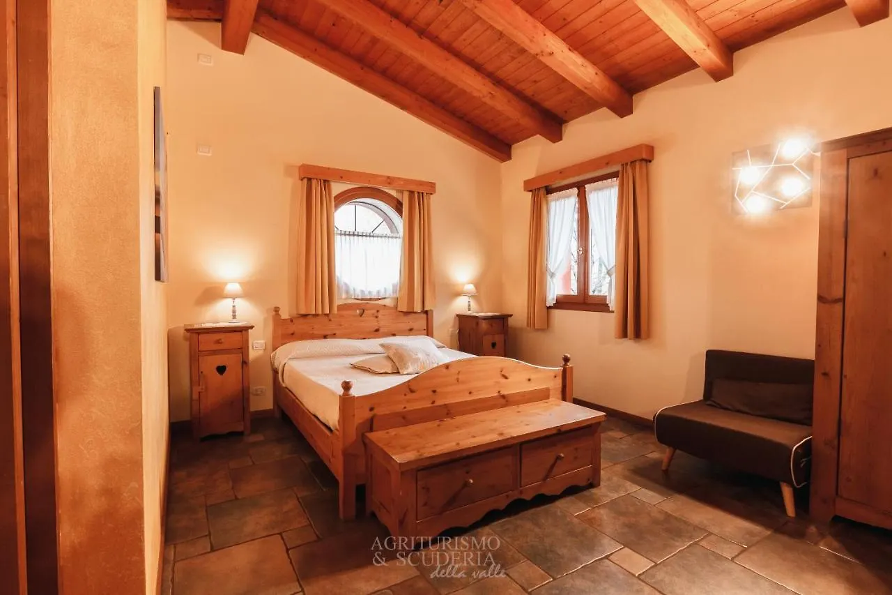 Valsecca Agriturismo Scuderia Della Valle 0*,  איטליה